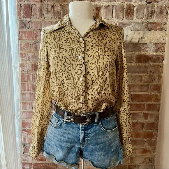 Vintage 100% Silk Snakeskin Print Button-Up Blouse -Size 6/Medium -TP50 - Picture 1 of 8